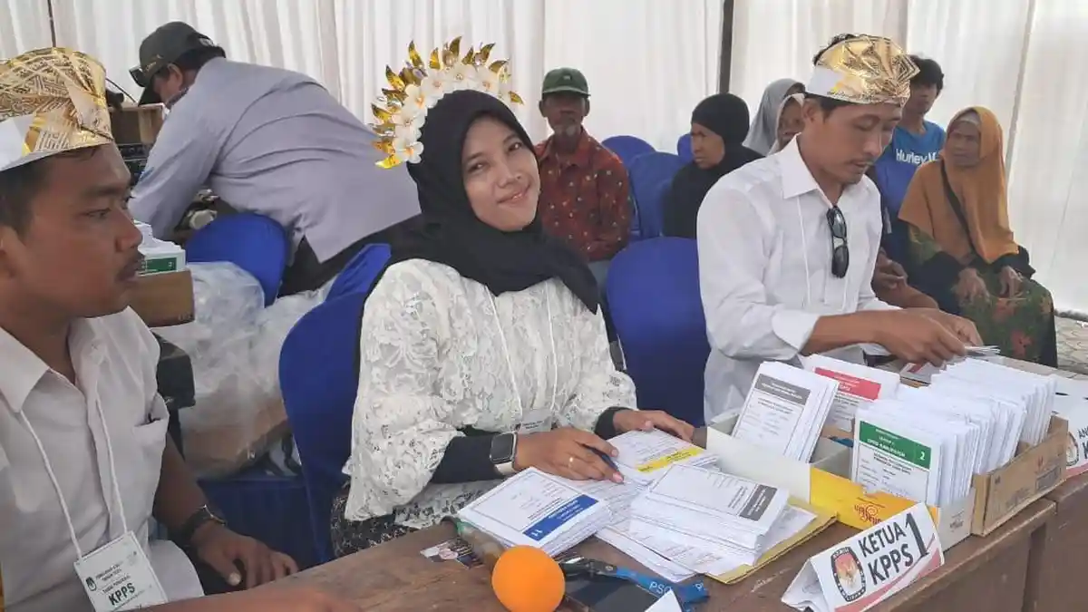 Balai Desa Ujungmanik: Pusat Layanan Berbasis Komunitas di Cilacap